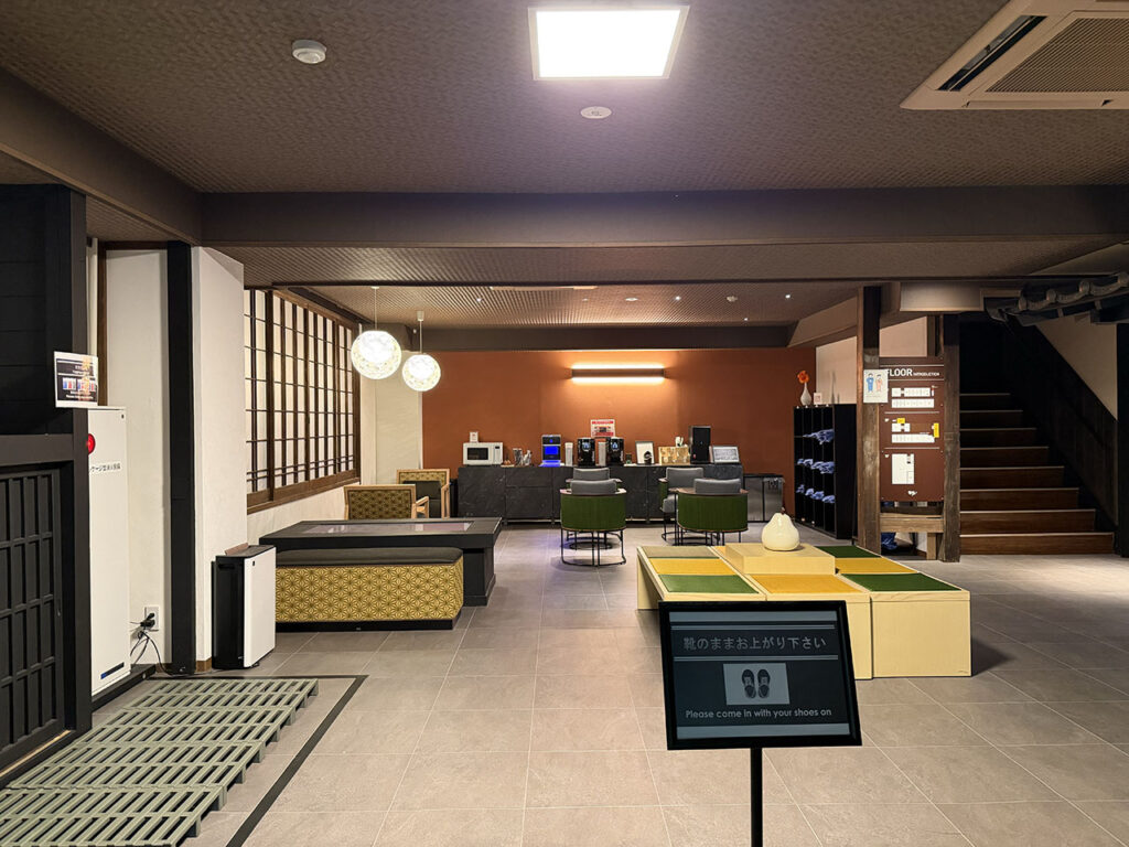 쿠로카와 유사이 온센 별관 로비
